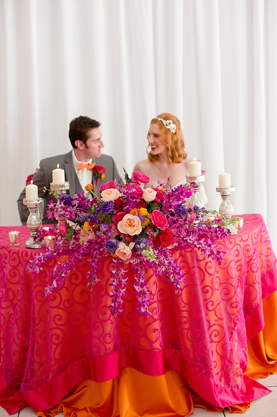 pink and orange sweetheart table