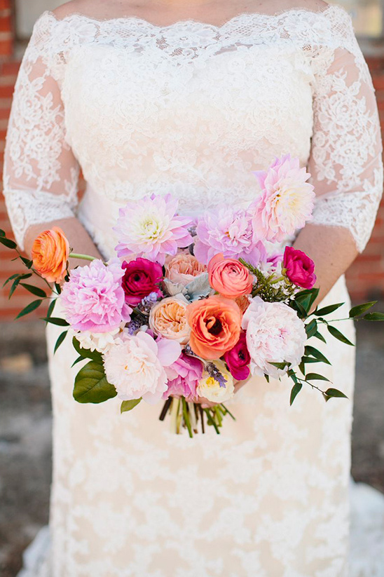 warm peach and pink wedding bouquet