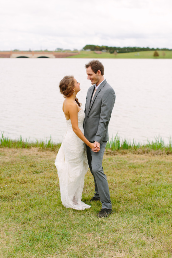 cloudy-yet-classy-wedding