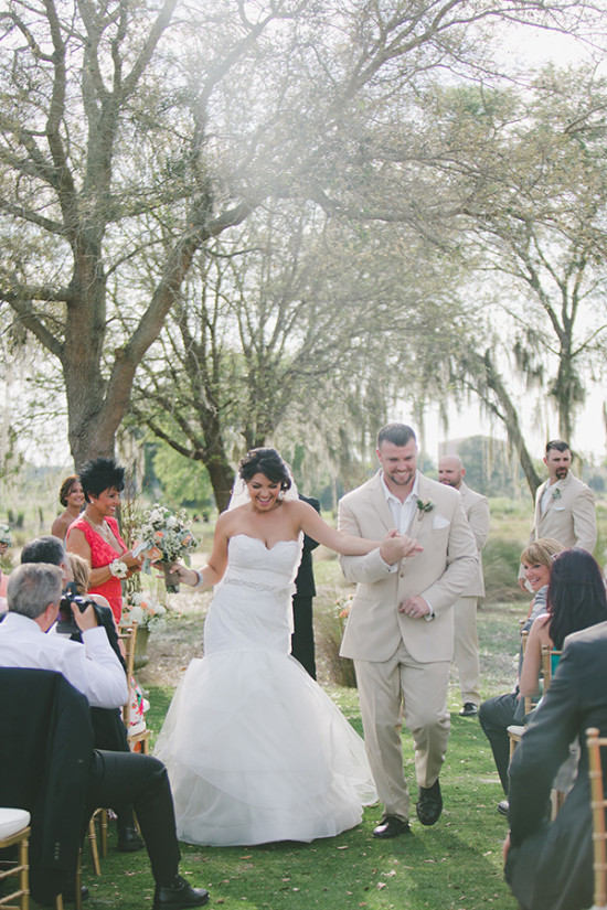 florida-wedding-full-of-peach-and-mint