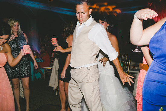 florida-wedding-full-of-peach-and-mint