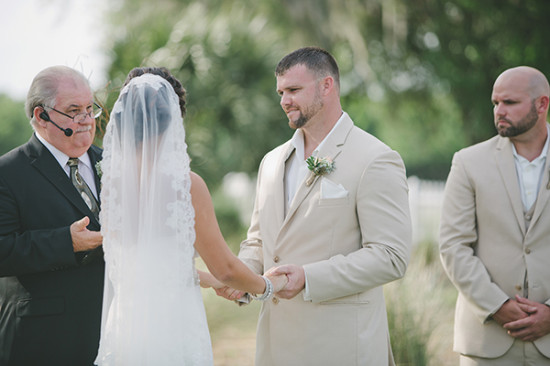 florida-wedding-full-of-peach-and-mint