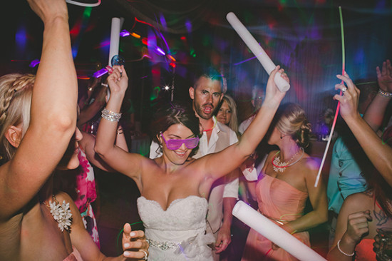 florida-wedding-full-of-peach-and-mint