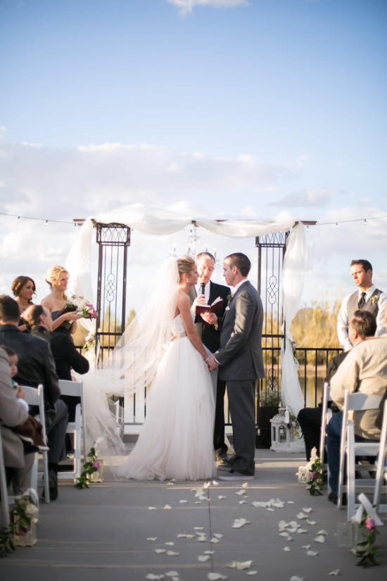 fly-south-for-your-winter-wedding