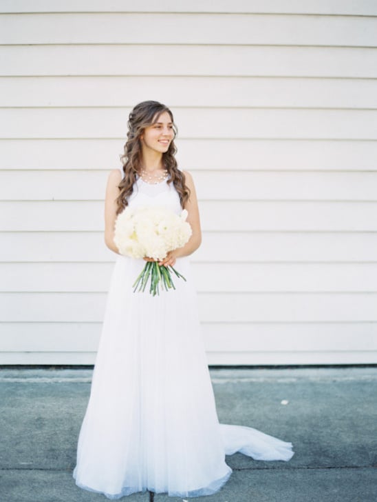 simple and beautiful wedding dress