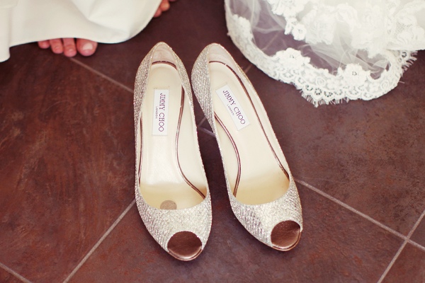 heart-filled-rustic-wedding-in-england