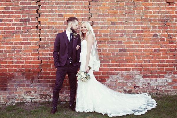 heart-filled-rustic-wedding-in-england