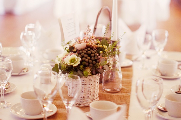 heart-filled-rustic-wedding-in-england