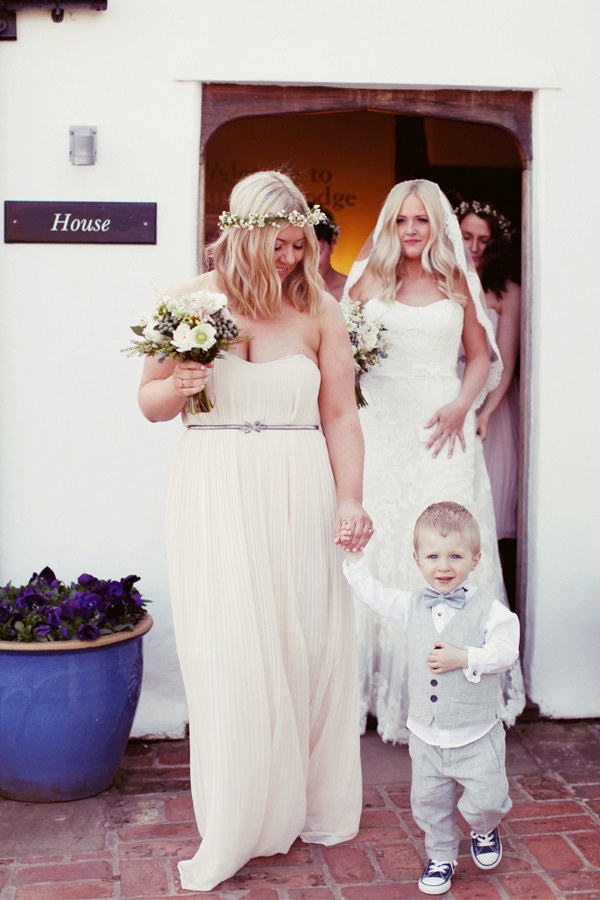 heart-filled-rustic-wedding-in-england