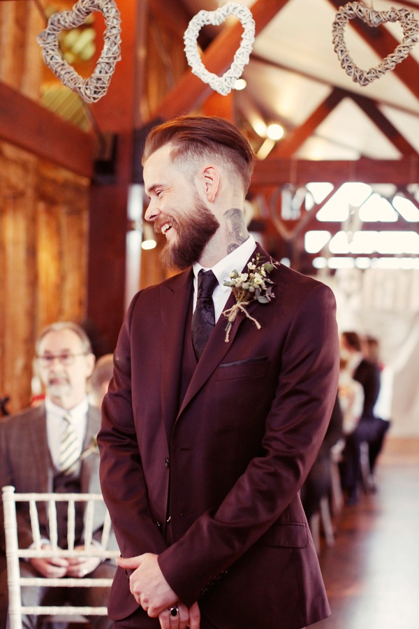heart-filled-rustic-wedding-in-england