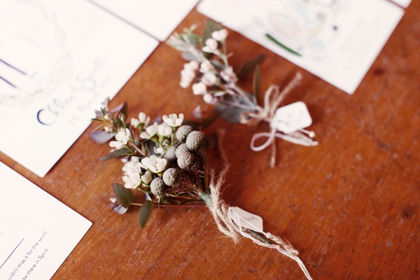 heart-filled-rustic-wedding-in-england
