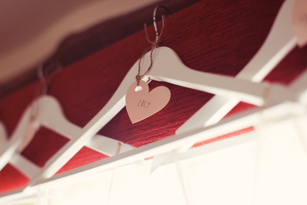 heart-filled-rustic-wedding-in-england