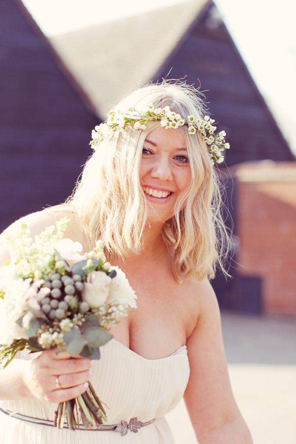 heart-filled-rustic-wedding-in-england