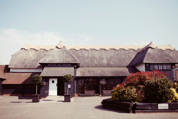 heart-filled-rustic-wedding-in-england