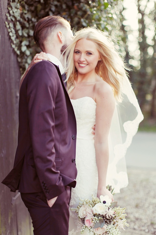 heart-filled-rustic-wedding-in-england