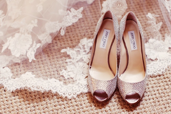 heart-filled-rustic-wedding-in-england