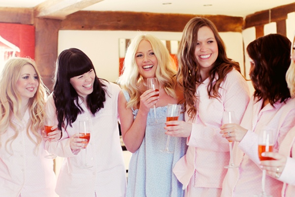 heart-filled-rustic-wedding-in-england
