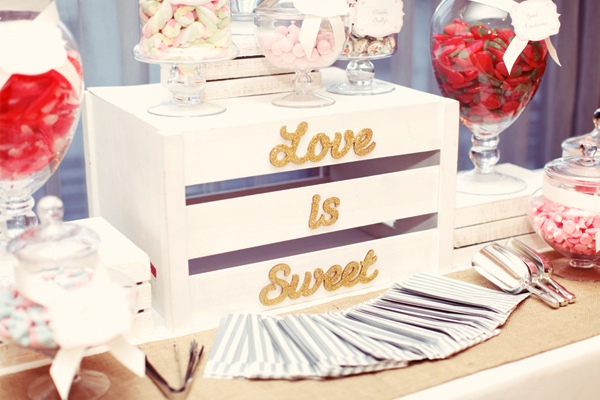 heart-filled-rustic-wedding-in-england