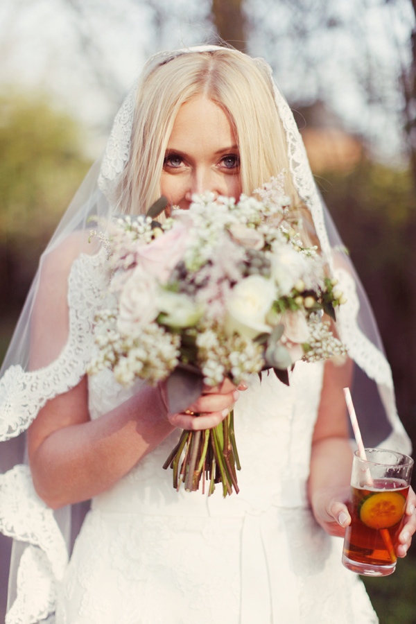 heart-filled-rustic-wedding-in-england
