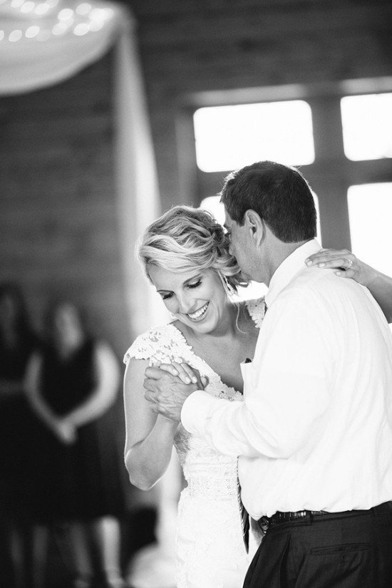 honoring-lost-loved-ones-at-your-wedding