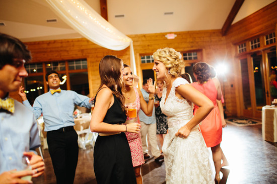 honoring-lost-loved-ones-at-your-wedding