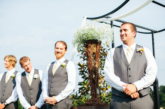 honoring-lost-loved-ones-at-your-wedding