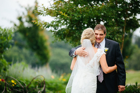 honoring-lost-loved-ones-at-your-wedding