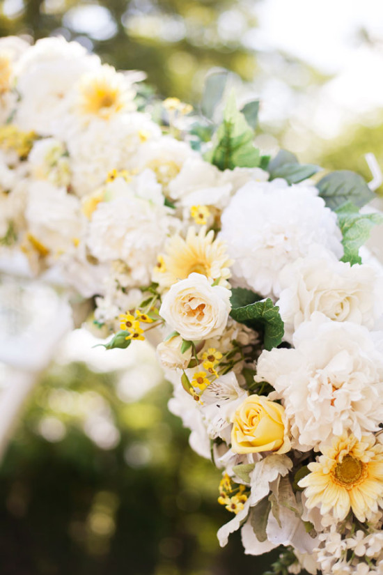 light-and-bright-summer-wedding