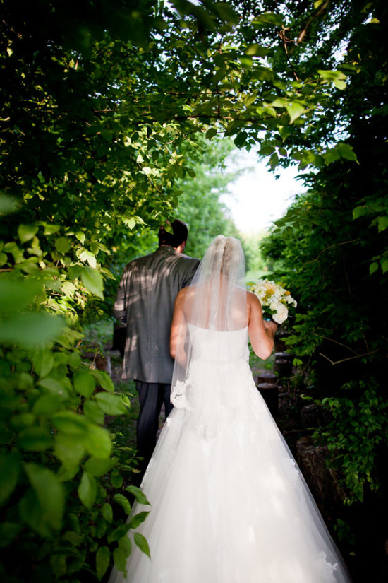 light-and-bright-summer-wedding