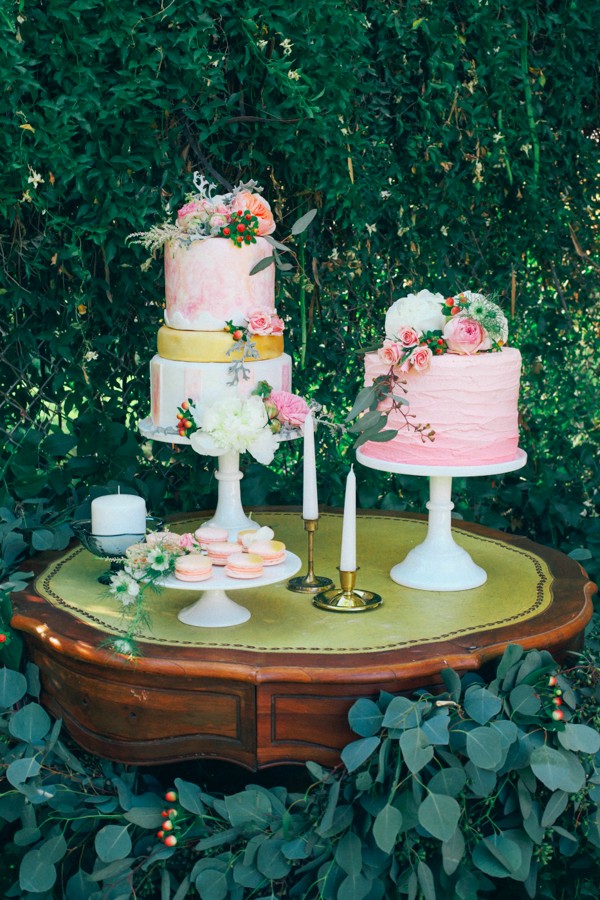 orange-and-pink-watercolor-wedding-ideas
