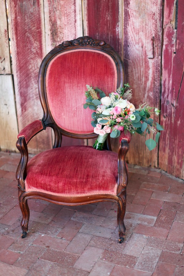 orange-and-pink-watercolor-wedding-ideas