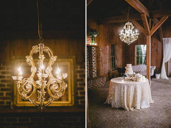 chandeliere lit cake table
