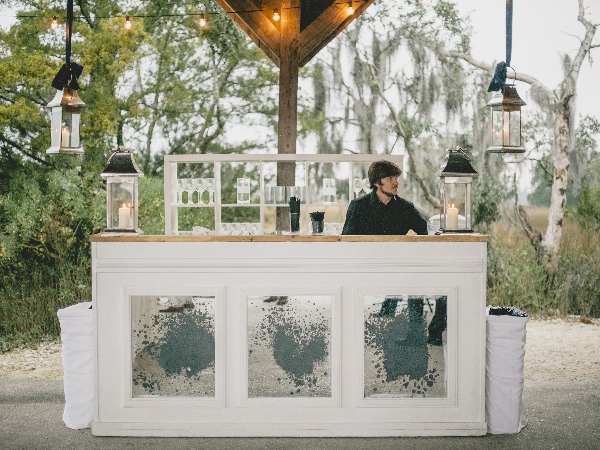 pros-and-cons-of-an-evening-wedding