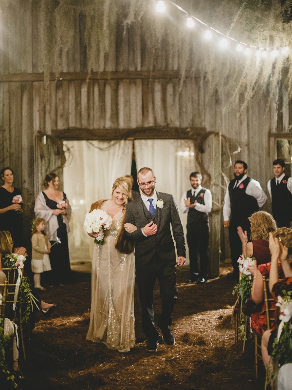 pros-and-cons-of-an-evening-wedding