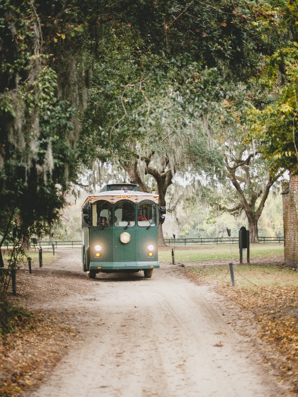 pros-and-cons-of-an-evening-wedding