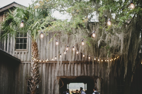pros-and-cons-of-an-evening-wedding
