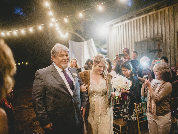 pros-and-cons-of-an-evening-wedding