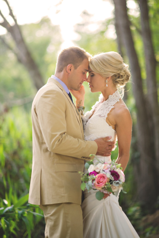 vintage-wedding-with-a-natural-shine
