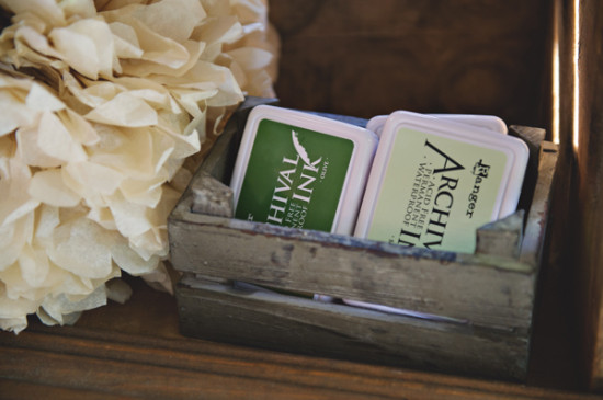 vintage-wedding-with-a-natural-shine