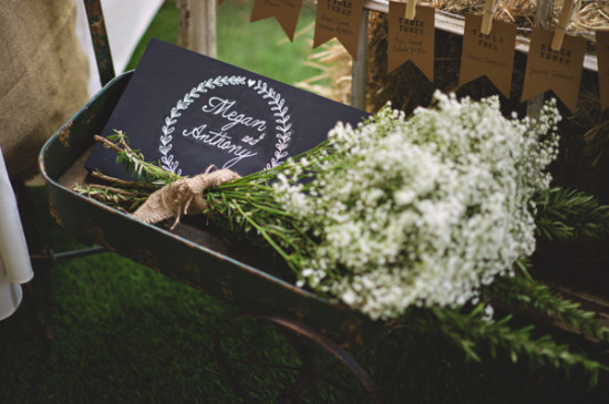 vintage-wedding-with-a-natural-shine