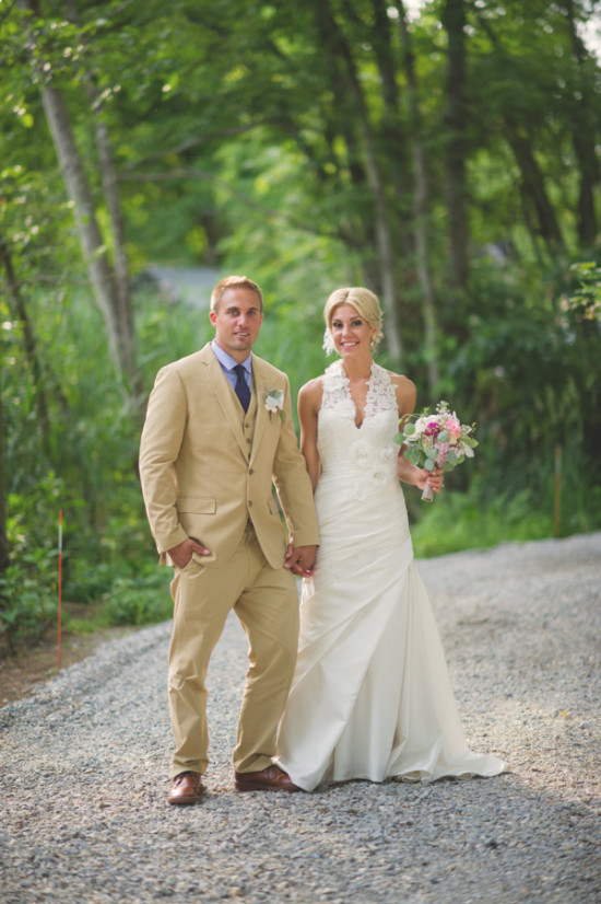 vintage-wedding-with-a-natural-shine