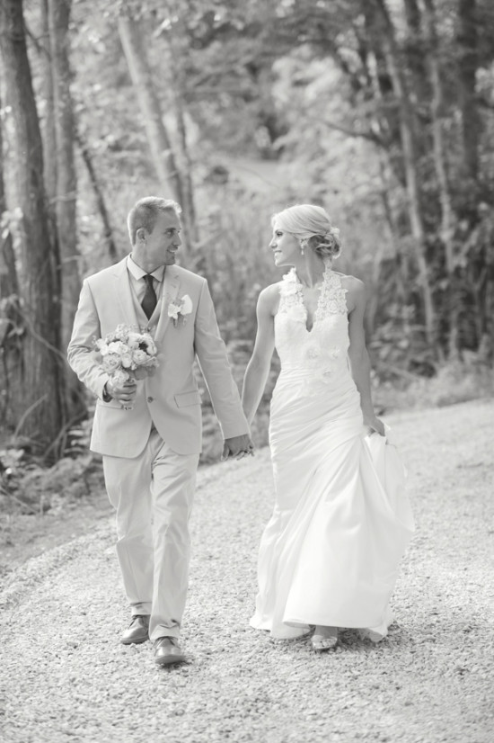 vintage-wedding-with-a-natural-shine