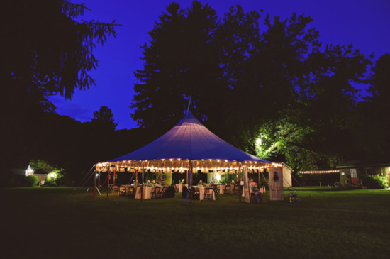 vintage-wedding-with-a-natural-shine