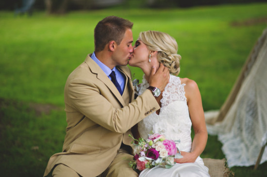 vintage-wedding-with-a-natural-shine