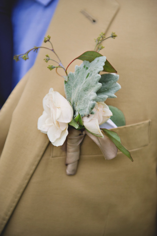 vintage-wedding-with-a-natural-shine