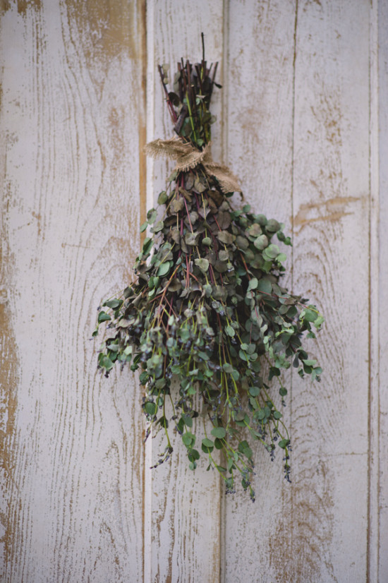 vintage-wedding-with-a-natural-shine
