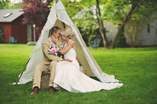 vintage-wedding-with-a-natural-shine