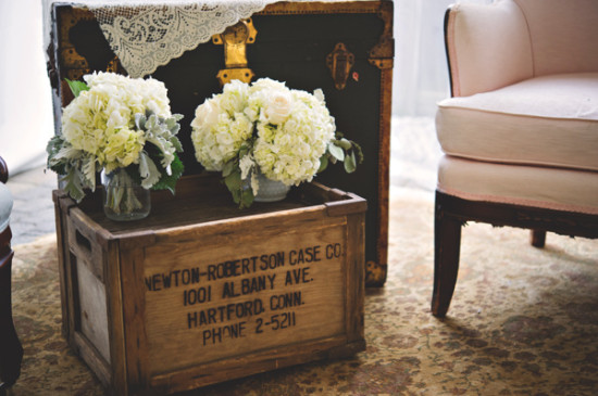 vintage-wedding-with-a-natural-shine