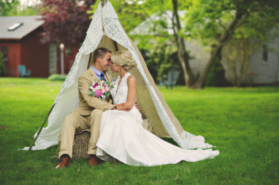 vintage-wedding-with-a-natural-shine