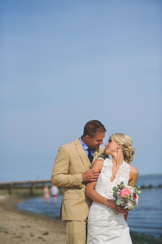 vintage-wedding-with-a-natural-shine